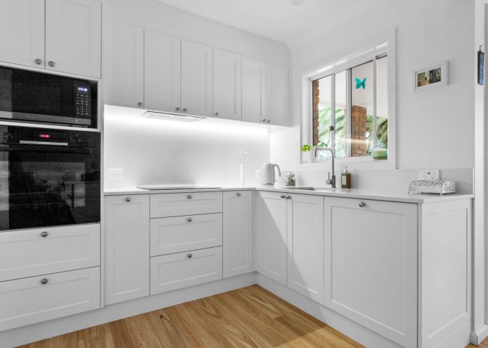 Copy of Poly_Shaker_Kitchen_IMG_4425